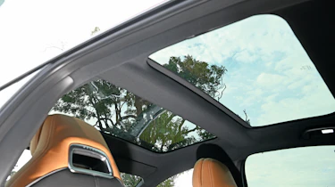 Mazda 6e - sunroof