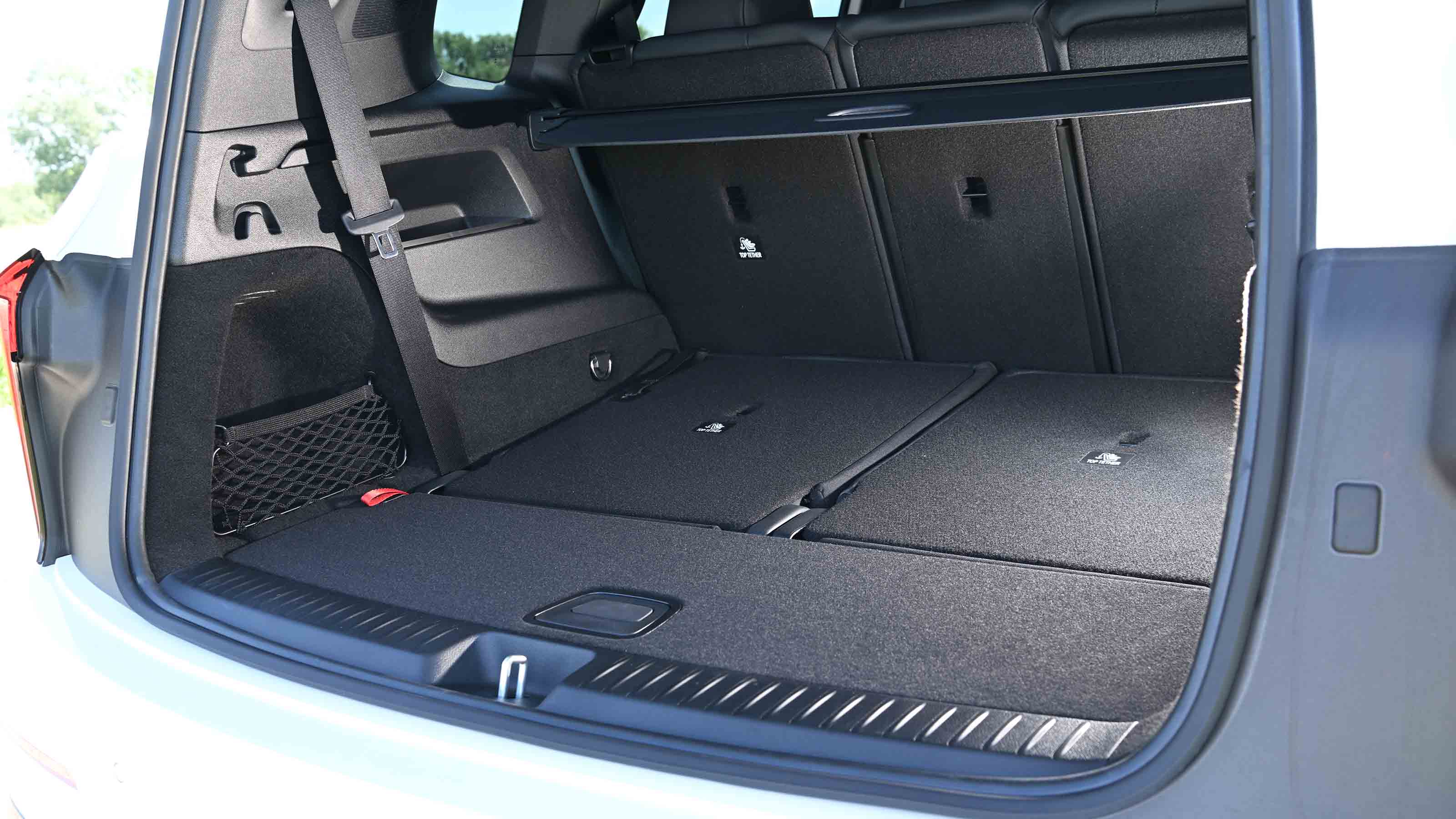 Mercedes GLB electric - boot, third-row folded