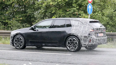 New BMW i3 Touring - dynamic rear angled