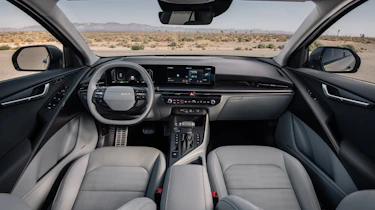 New Kia Niro revealed - interior