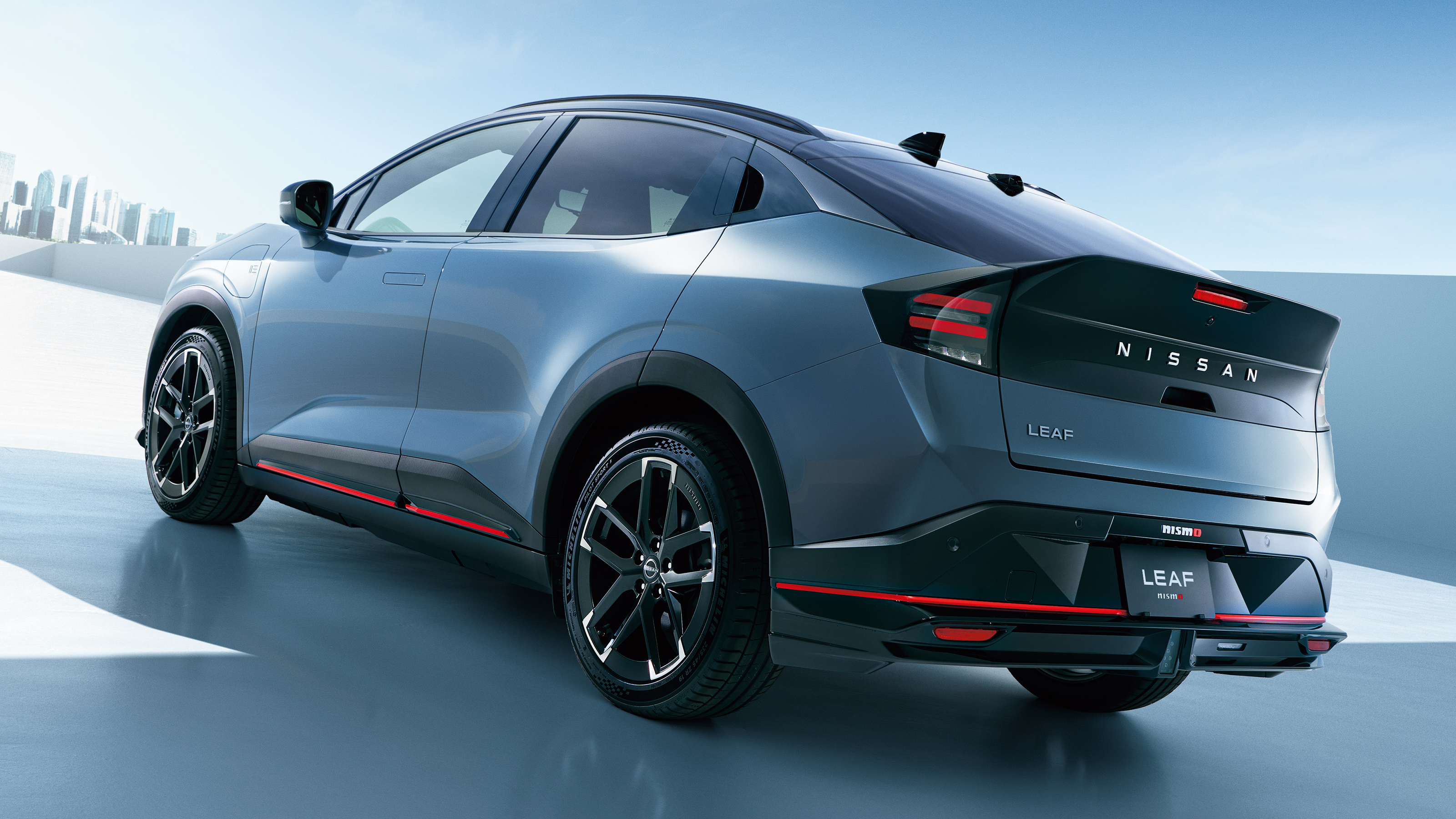 Nissan Leaf Nismo - rear angled