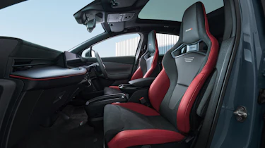 Nissan Leaf Nismo - seats