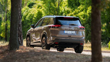 Nissan X-Trail - rear action