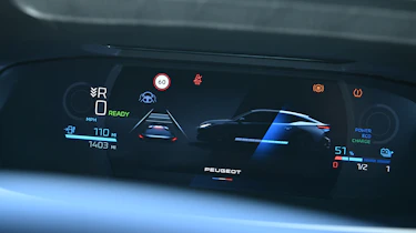 Peugeot E-408 - driver's display