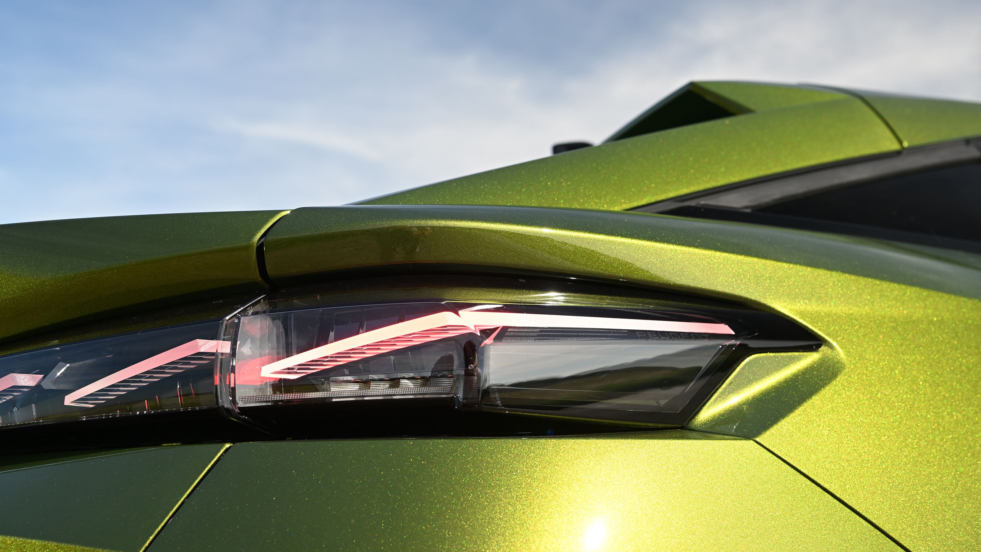 Peugeot E-408 - tail light