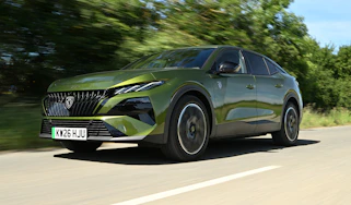 Peugeot E-408 - front tracking