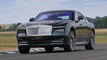 Rolls-Royce Spectre II - front cornering