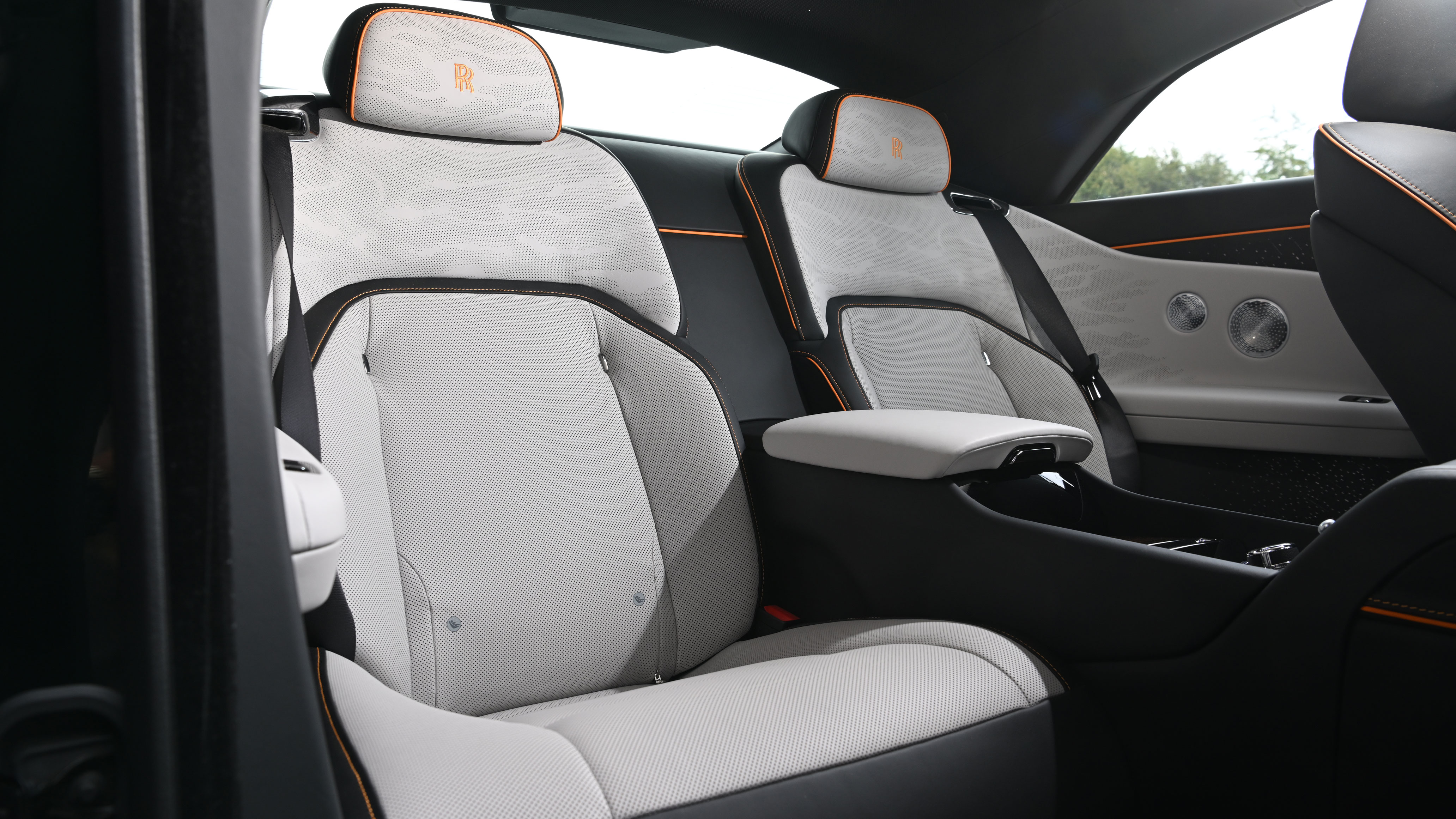 Rolls-Royce Spectre II - rear seats