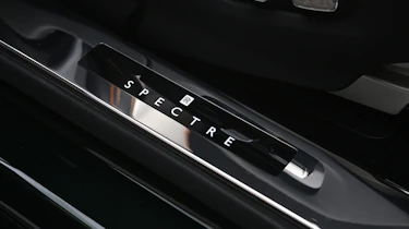 Rolls-Royce Spectre II - sill