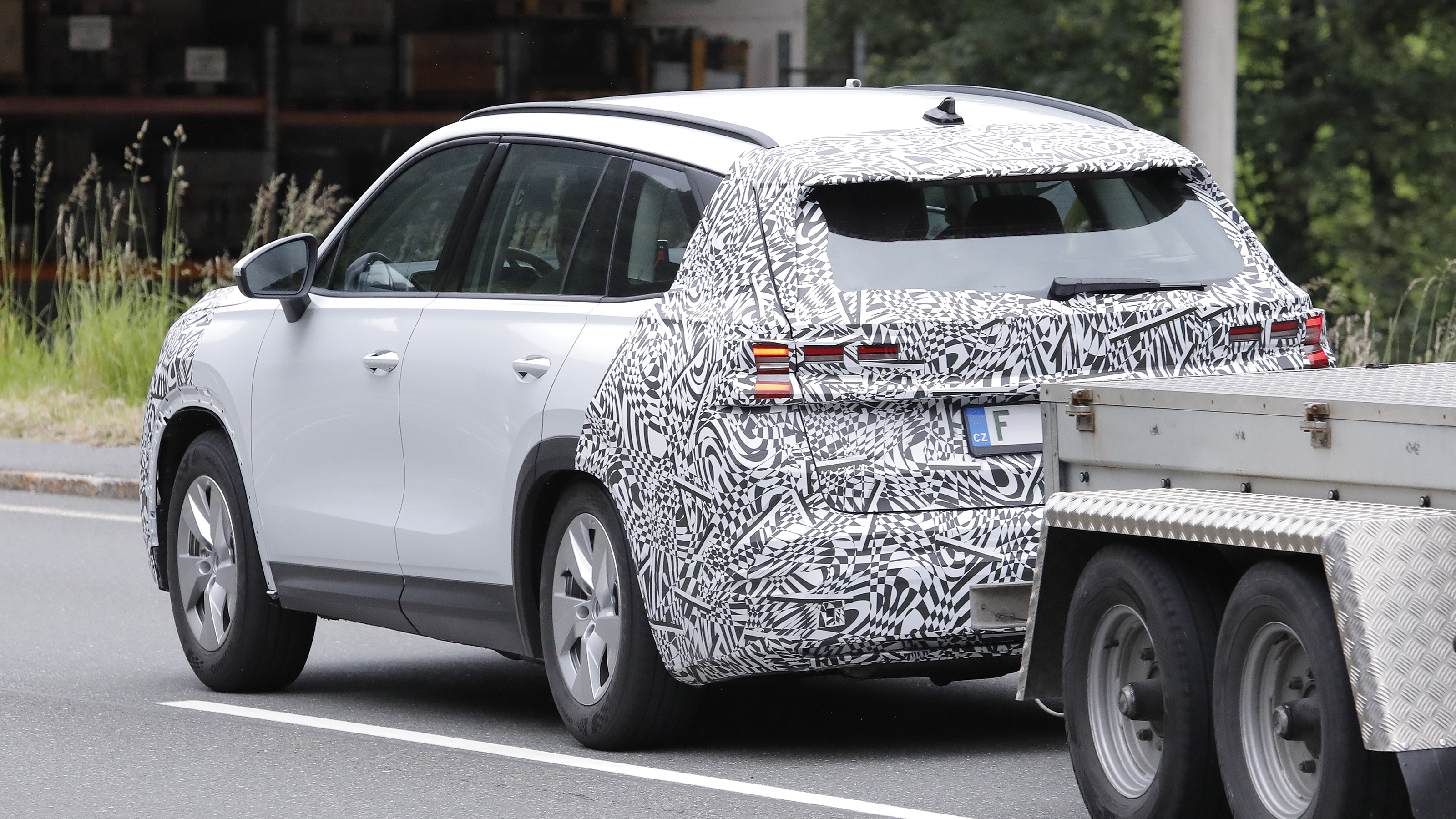 Skoda Kodiaq Facelift - rear 3/4