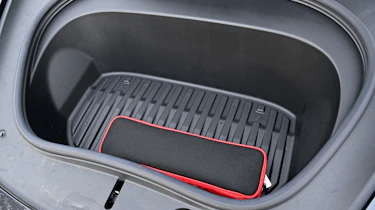 Tesla Model 3 - frunk