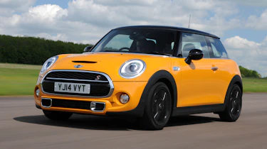 Three-car garage - MINI Cooper S