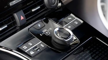 Used Toyota bZ4X - centre console