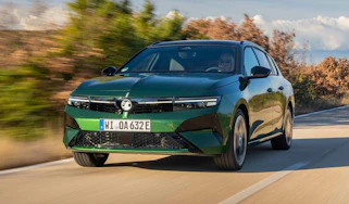 Vauxhall Astra Sports Tourer - main image