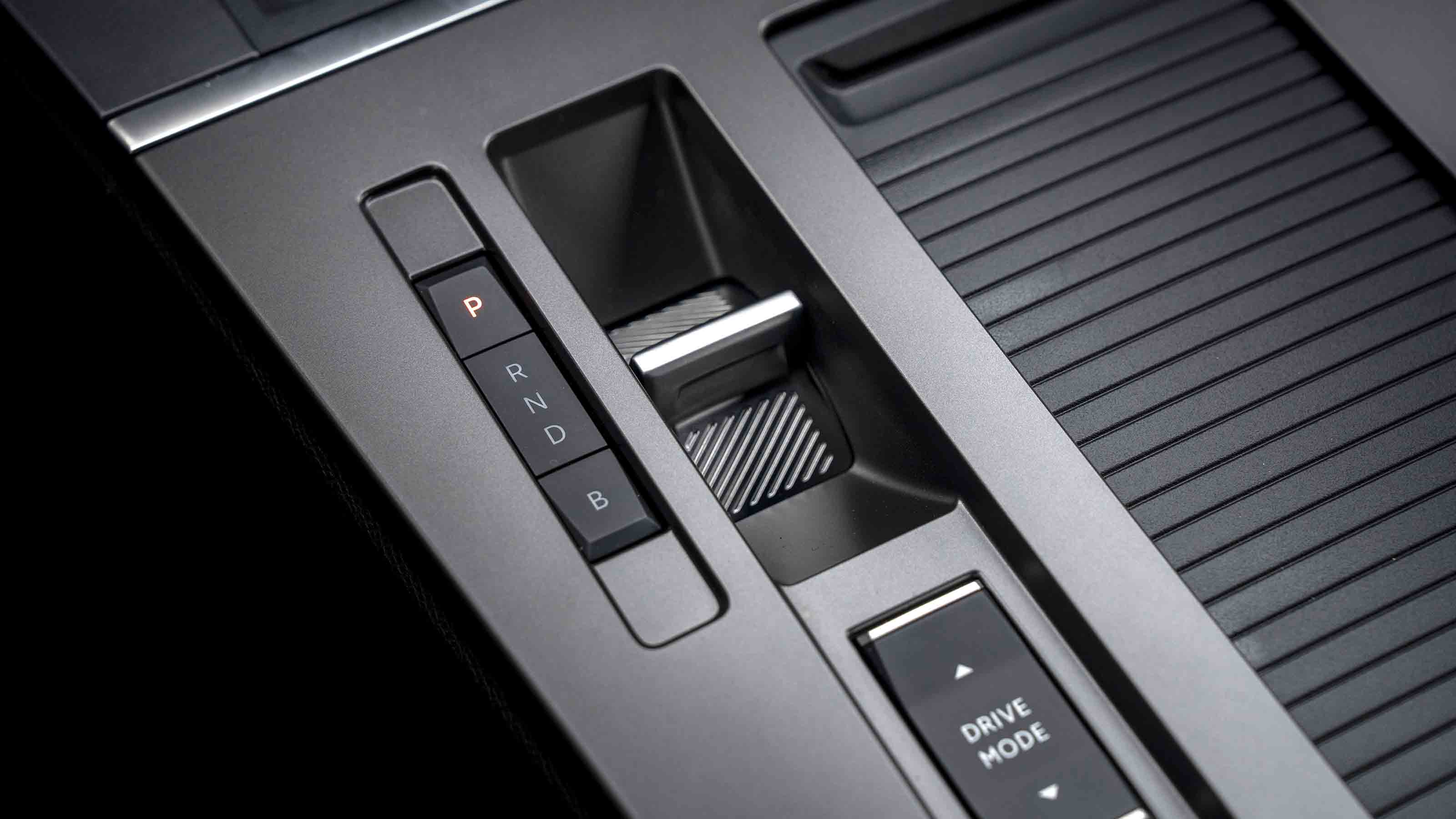 Vauxhall Astra - gear selector