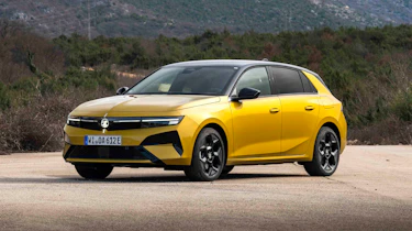 Vauxhall Astra - front static