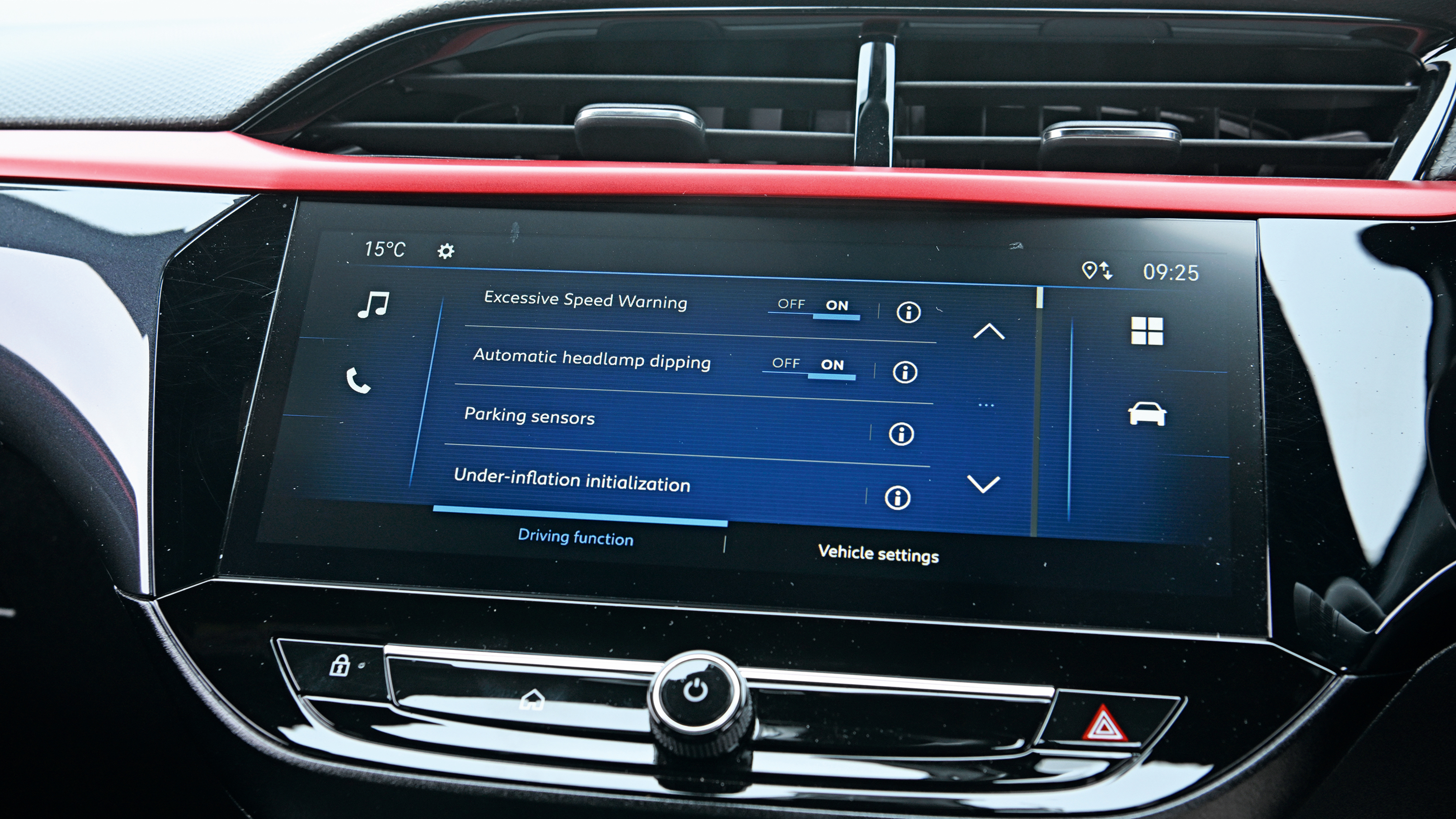 Vauxhall Corsa - infotainment