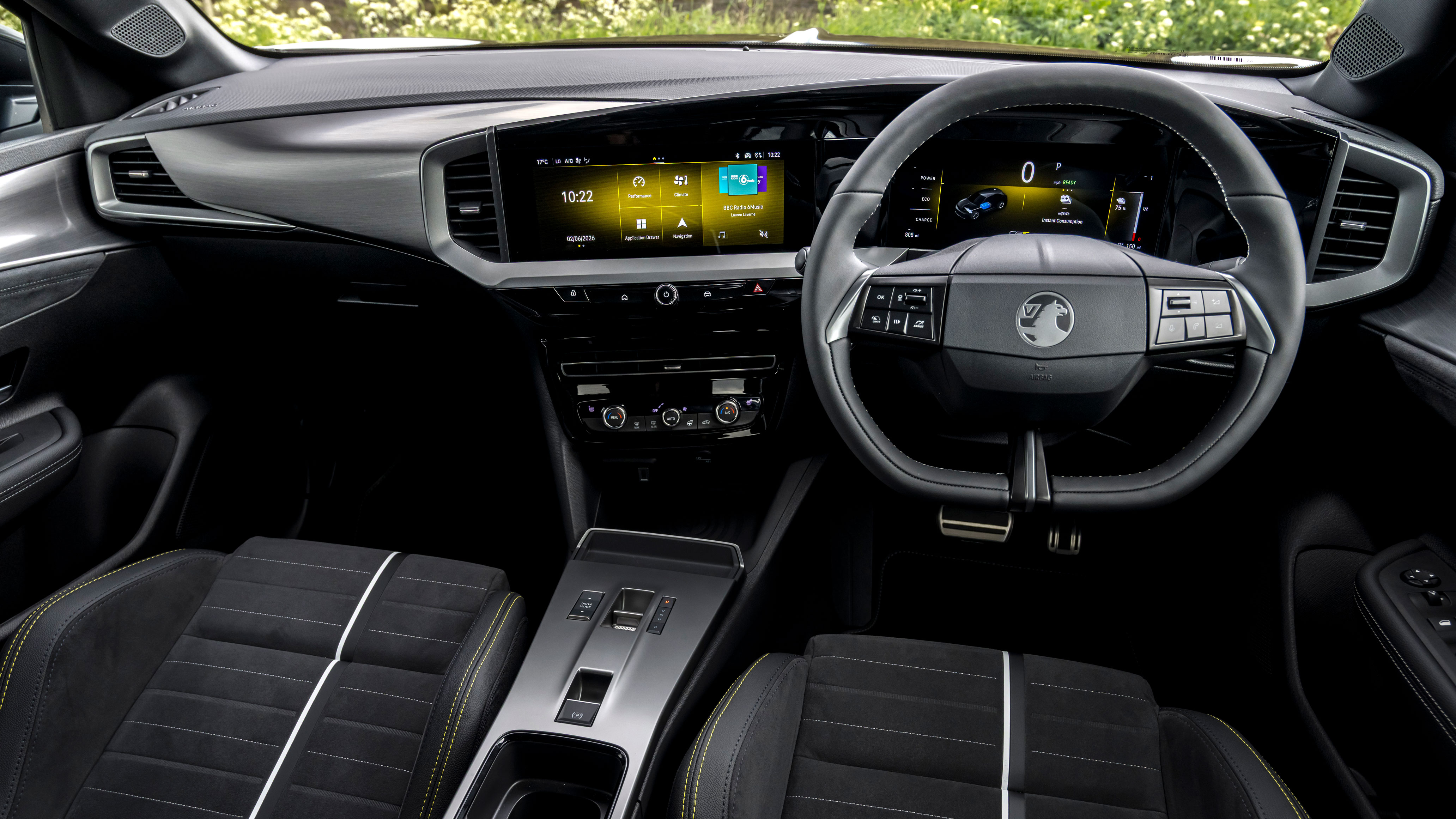 Vauxhall Mokka GSE 2026 - dash
