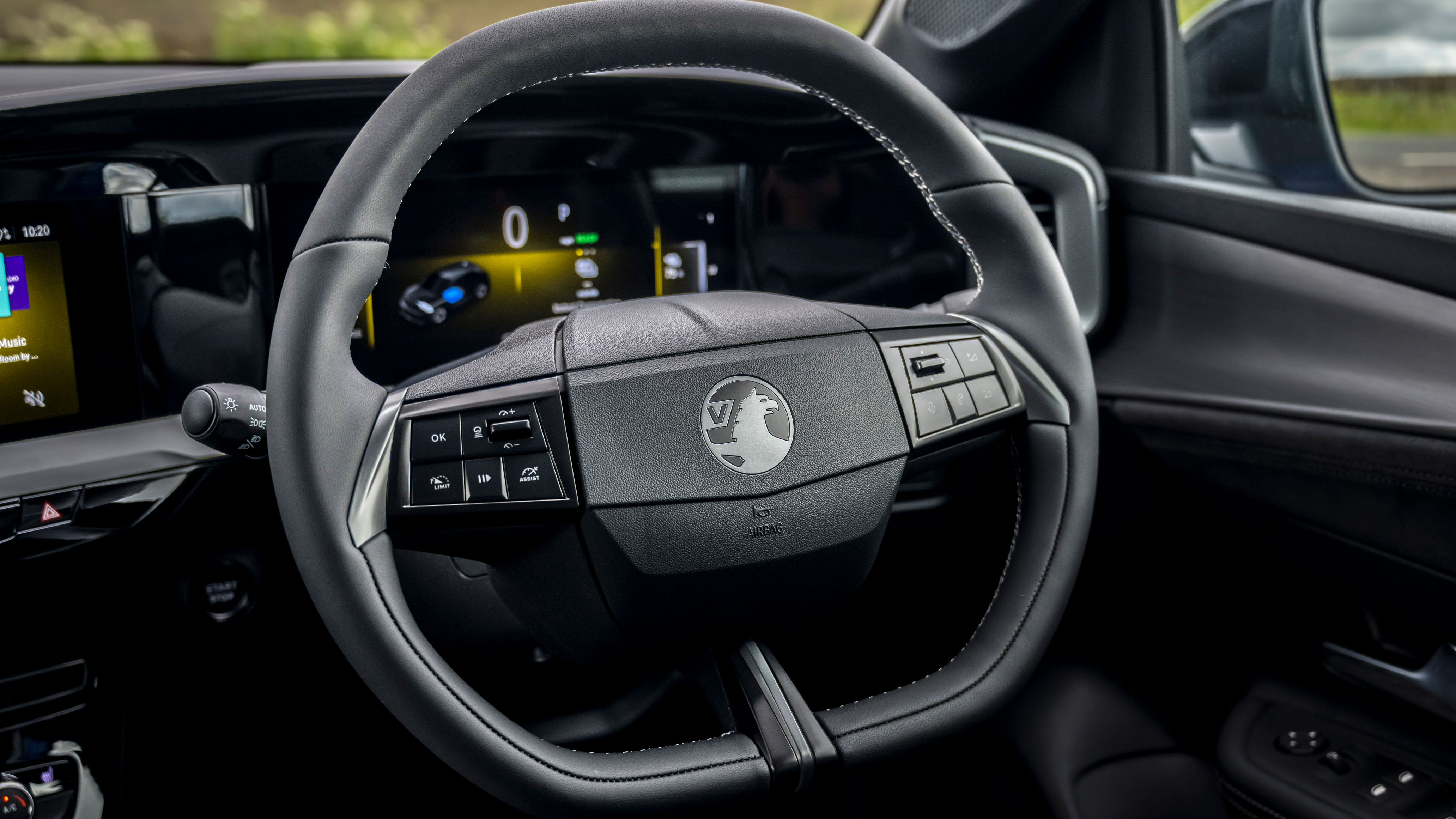 Vauxhall Mokka GSE 2026 - steering wheel