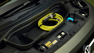 Volkswagen ID. Cross - cable storage