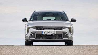 Kia K4 Sportswagon - front static