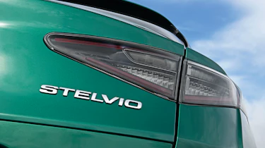 Alfa Romeo Stelvio Quadrifoglio - rear lights