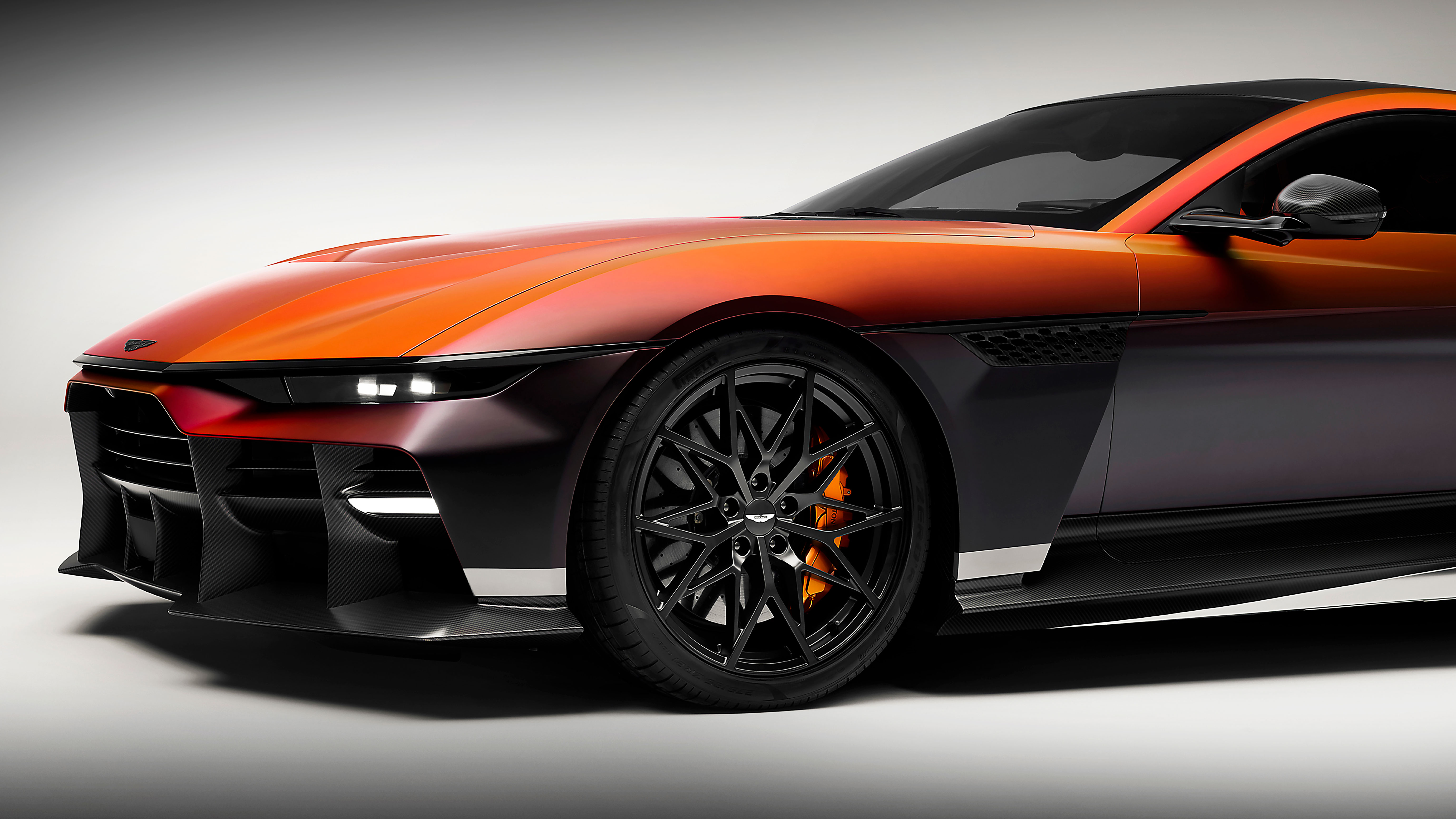 Aston Martin Valen - front detail