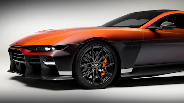 Aston Martin Valen - front detail