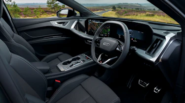 Audi Q4 e-tron - front seats