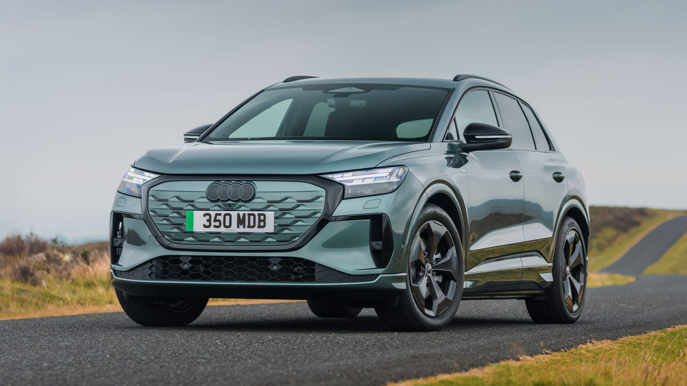 Audi Q4 e-tron - front static