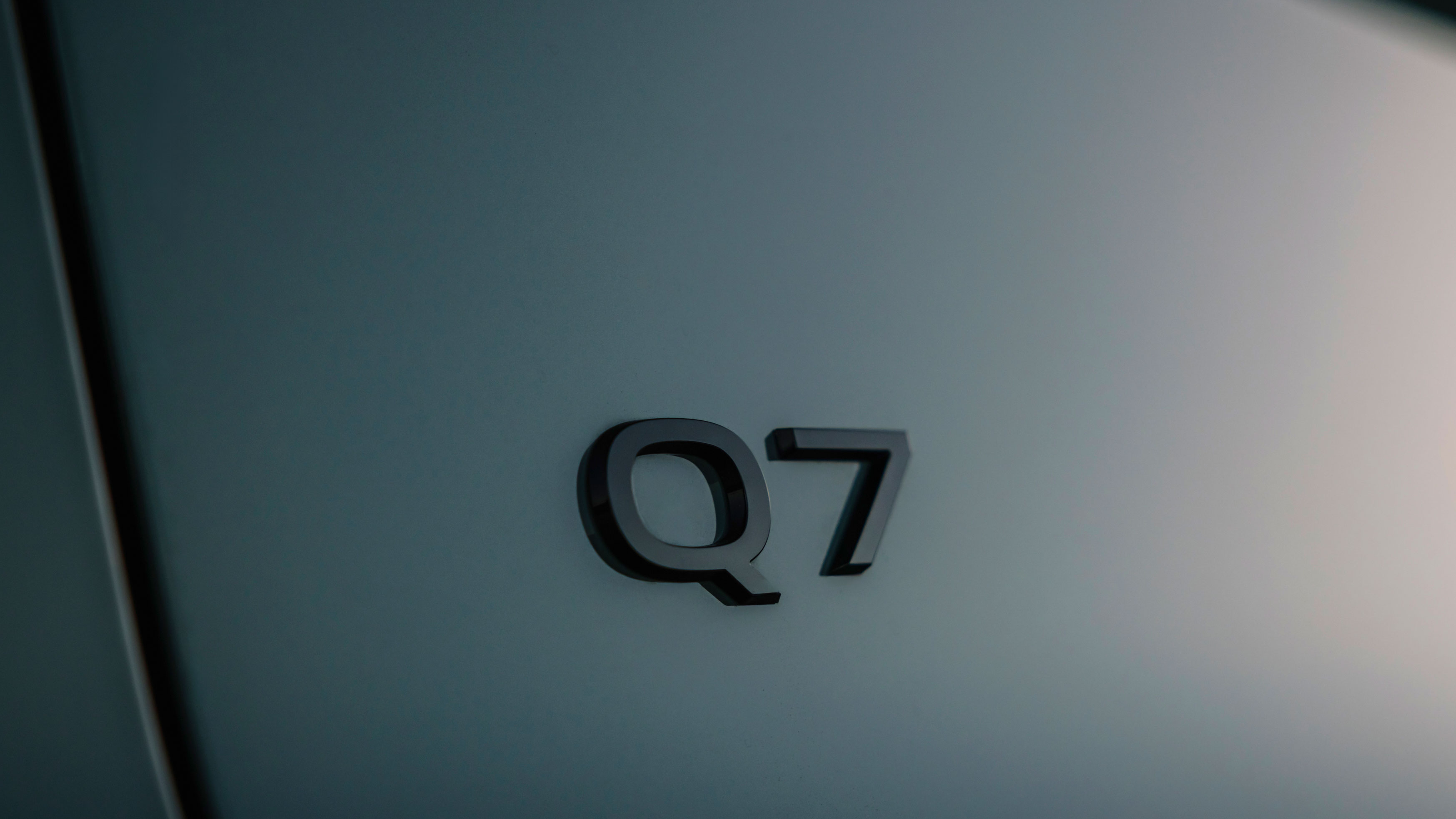 Audi Q7 - Q7 badge