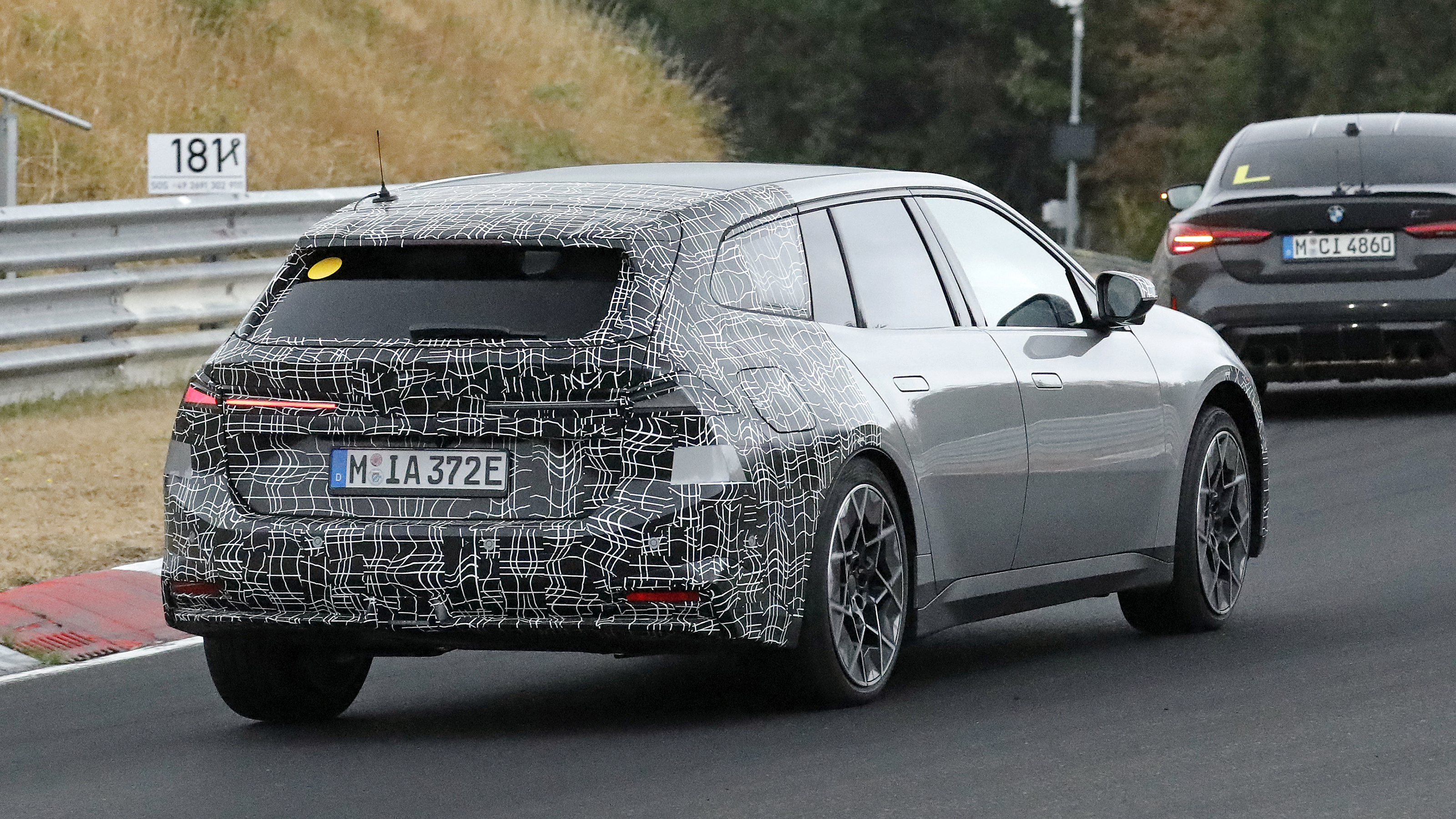 BMW i3 Touring spy shots - rear 3/4