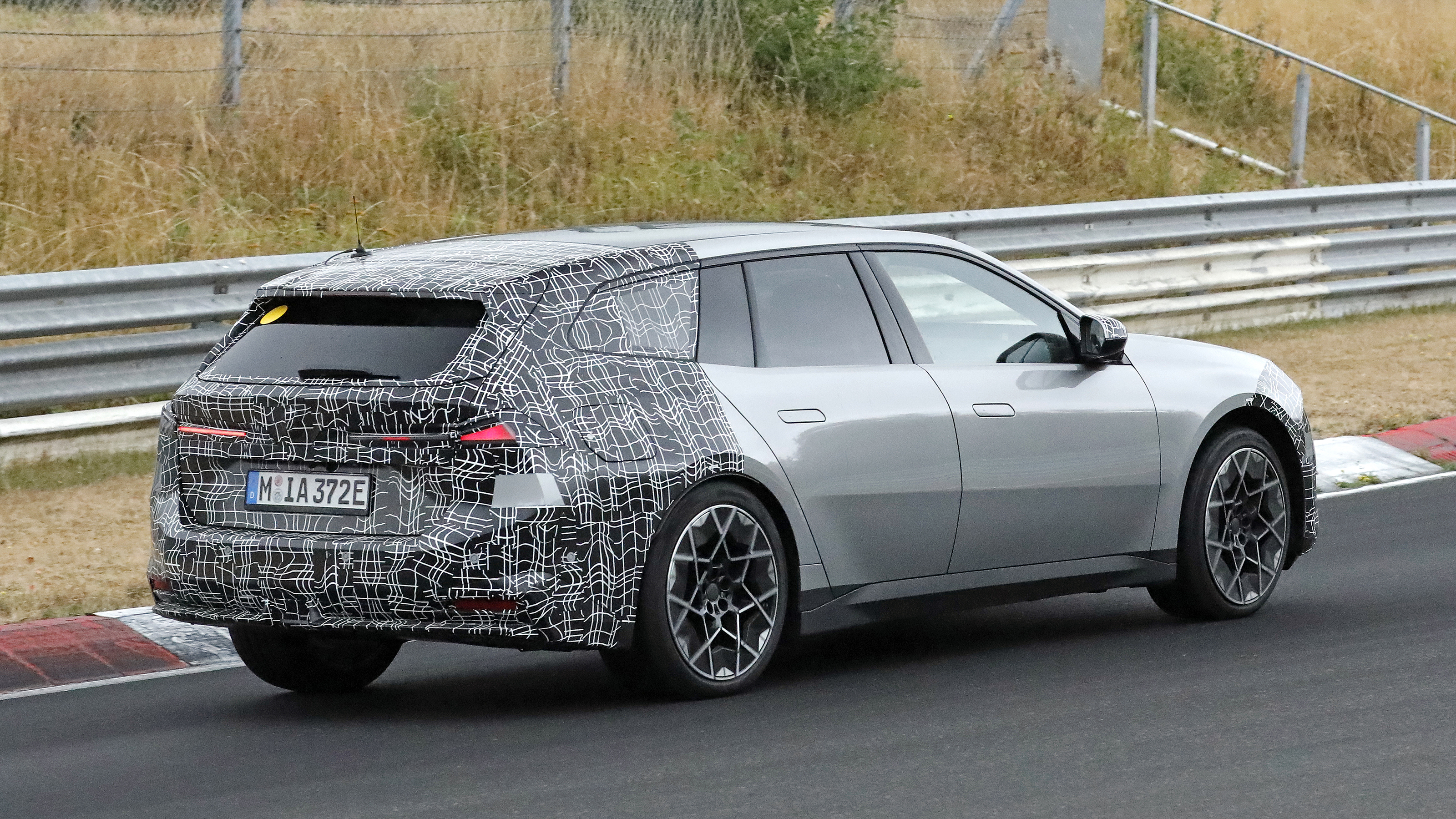 BMW i3 Touring spy shots - rear angled