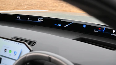 BMW iX3 2026 - Panoramic iDrive