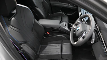 BMW iX3 2026 - interior
