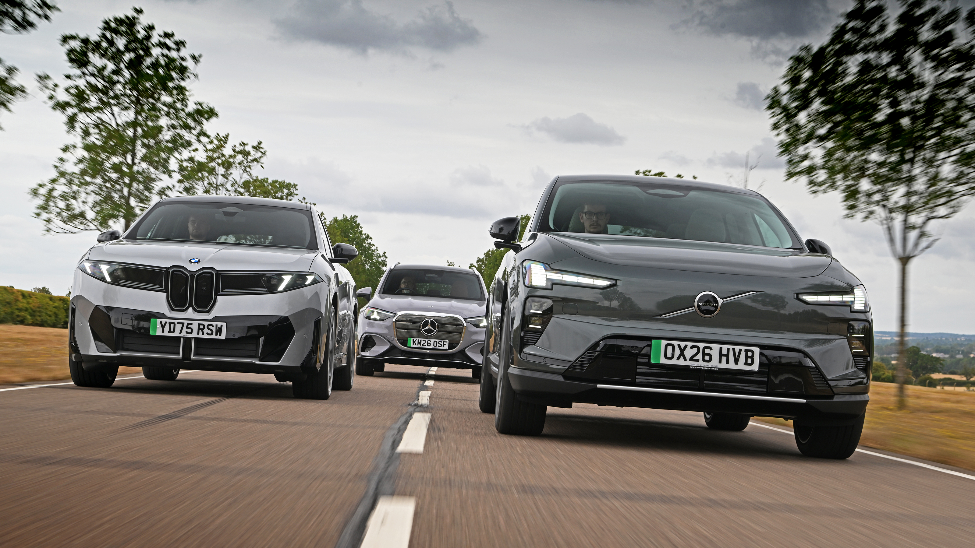 BMW iX3 vs Mercedes GLC vs Volvo EX60 - front tracking 