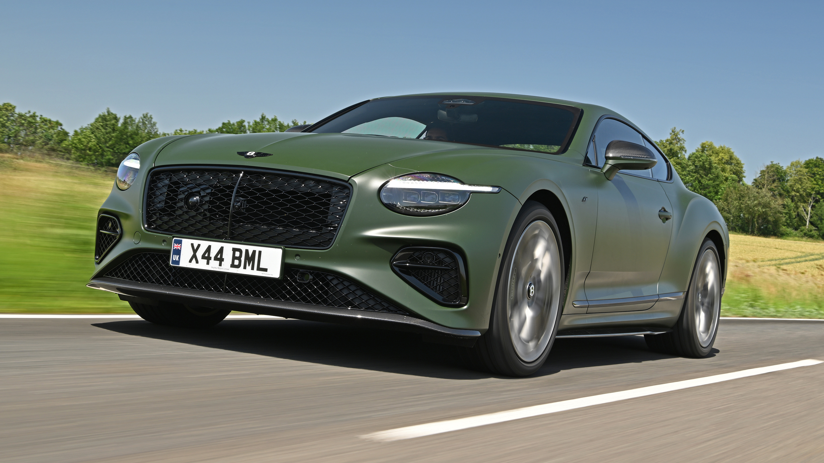 Bentley Continental GT - front tracking