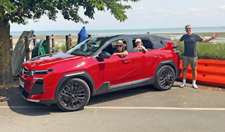Citroen e-C5 Aircross - header in France