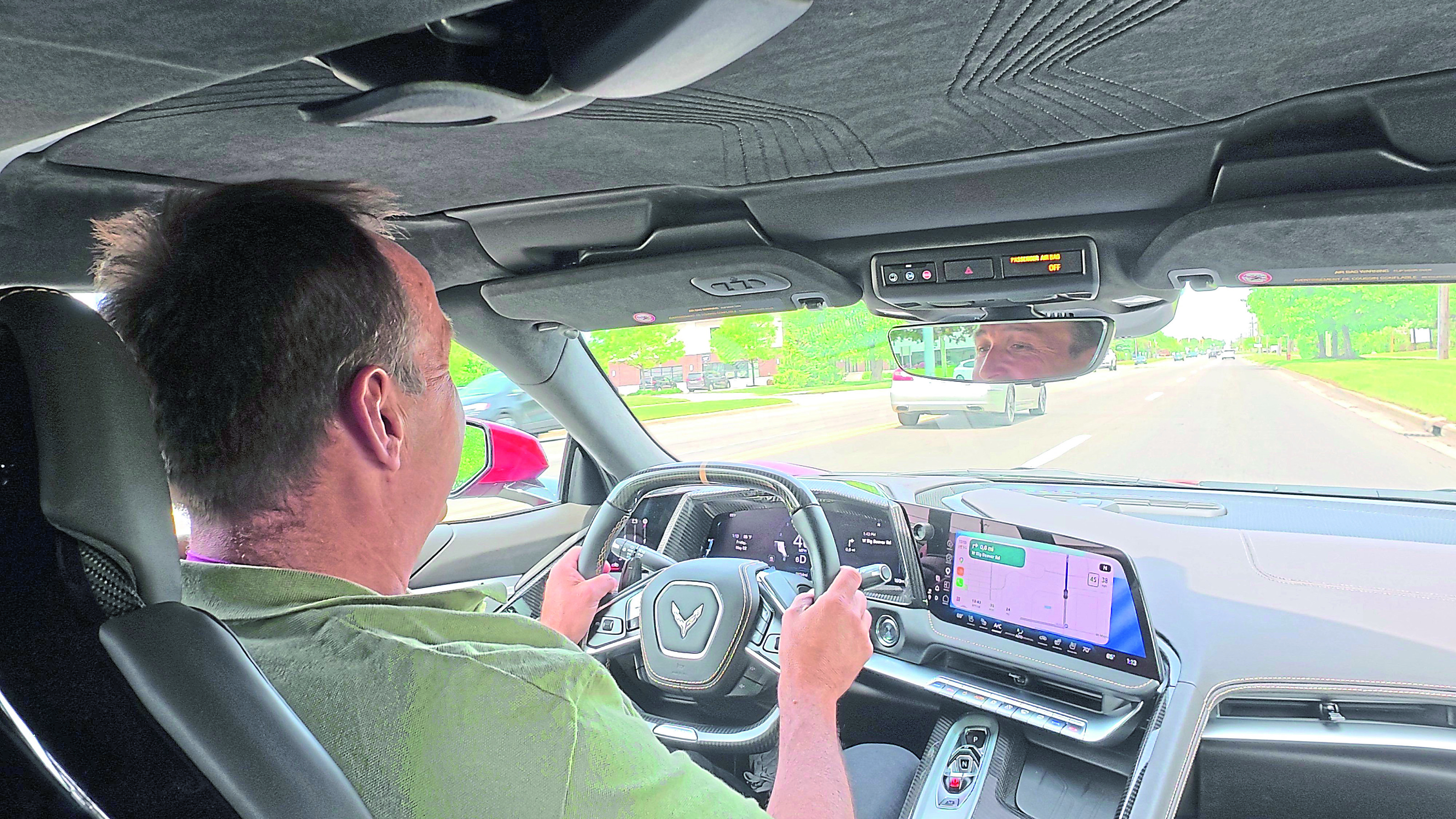 Corvette ZR1X 2026 - interior, car being driven by Auto Bild's Thomas Geiger