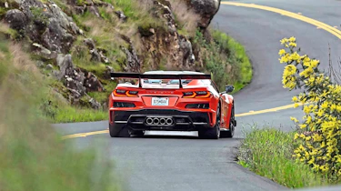 Corvette ZR1X 2026 - rear cornering