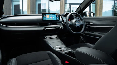 Fiat 600 Hybrid Sport - dashboard