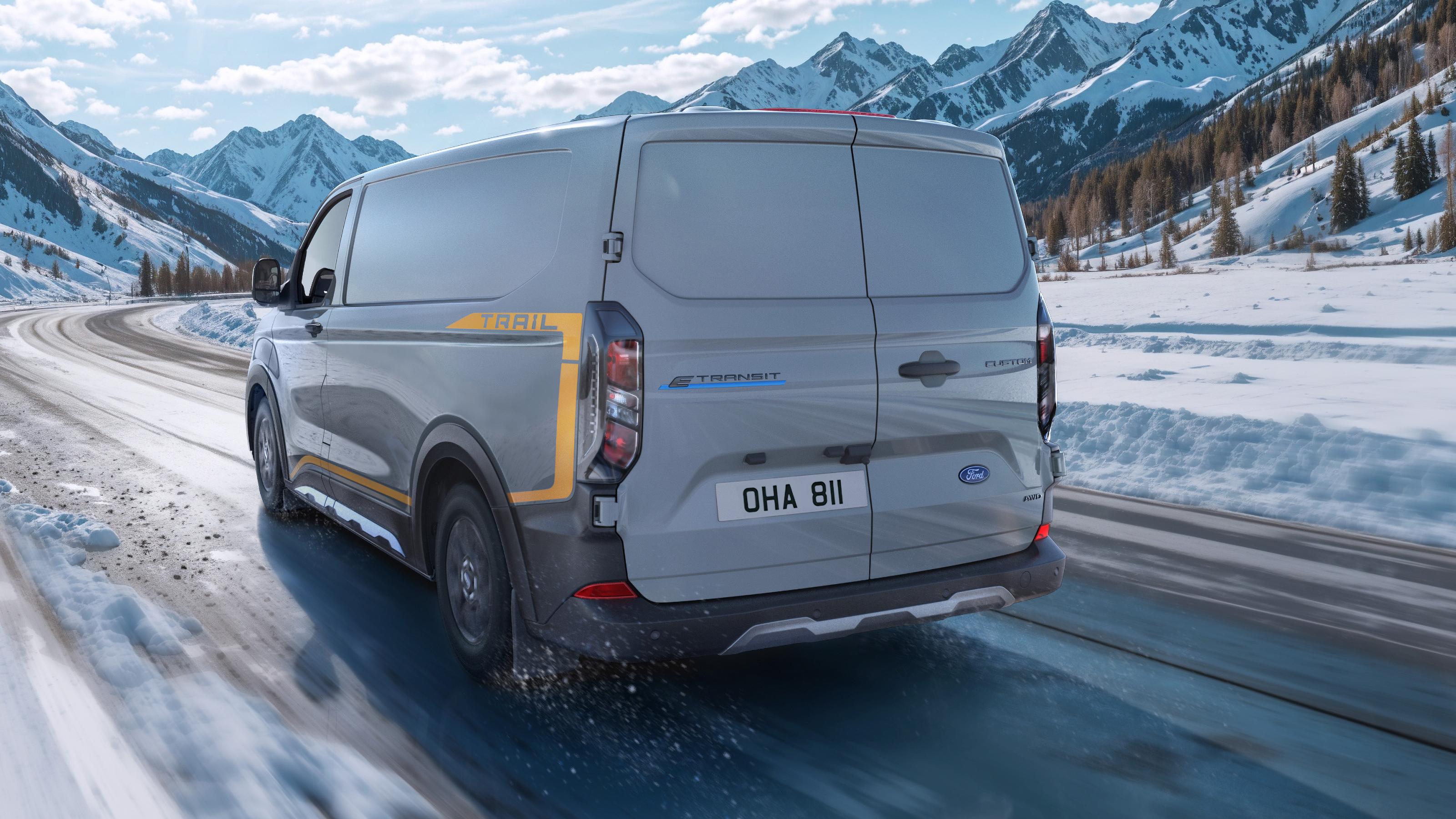 Ford E-Transit Custom - rear tracking