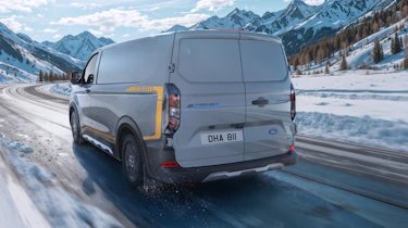 Ford E-Transit Custom - rear tracking