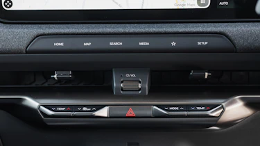 Kia EV2 Long Range - infotainment controls