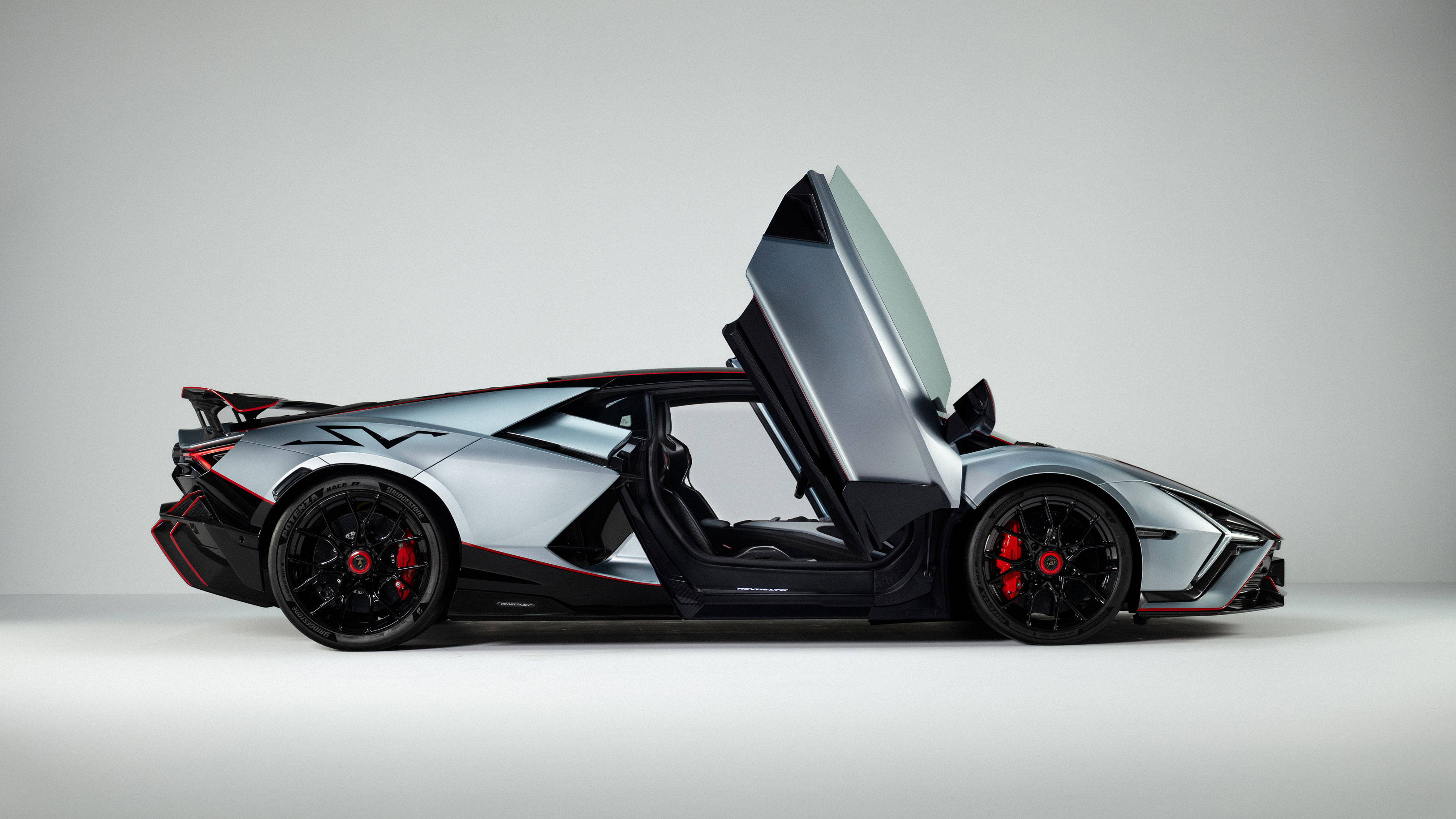 Lamborghini Revuelto SV - side doors open