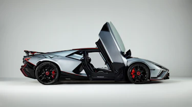 Lamborghini Revuelto SV - side doors open