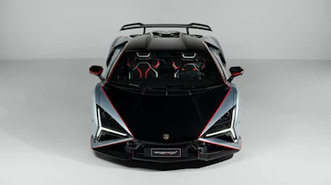 Lamborghini Revuelto SV - full front static