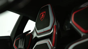 Lamborghini Revuelto SV - seats