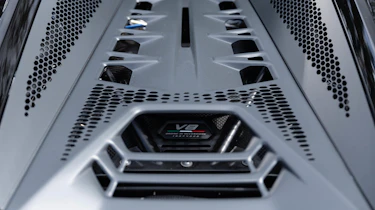 New Lamborghini Temerario Tricolore - engine cover