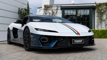 New Lamborghini Temerario Tricolore - front 3/4 house